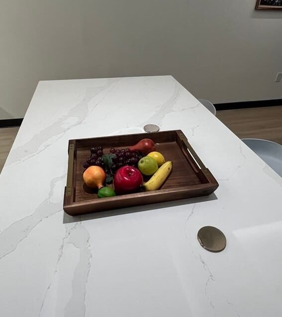 Color rendering demonstration — saturated colors and finishes under specified light